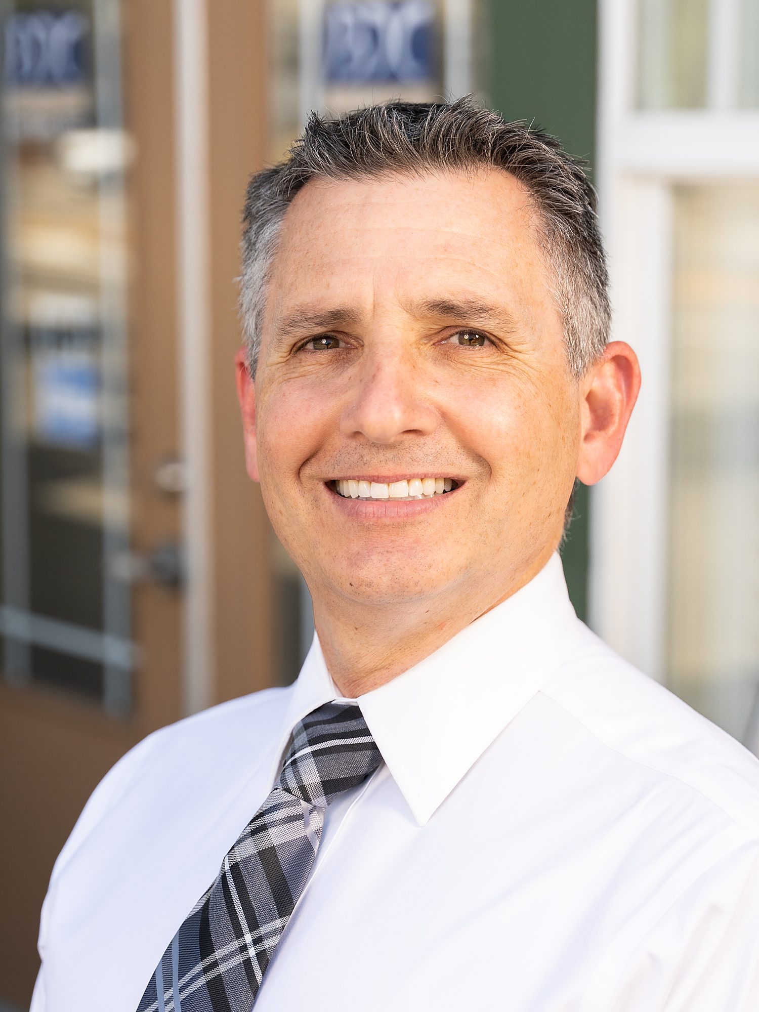 Dr. Scott Bonin, DDS, lead dentist at Bonin Dental Care in Windsor, CA